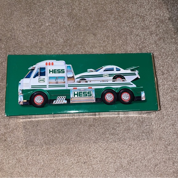 NIB Hess 2016 Toy Truck & Dragster 💚🤍 - Picture 13 of 13